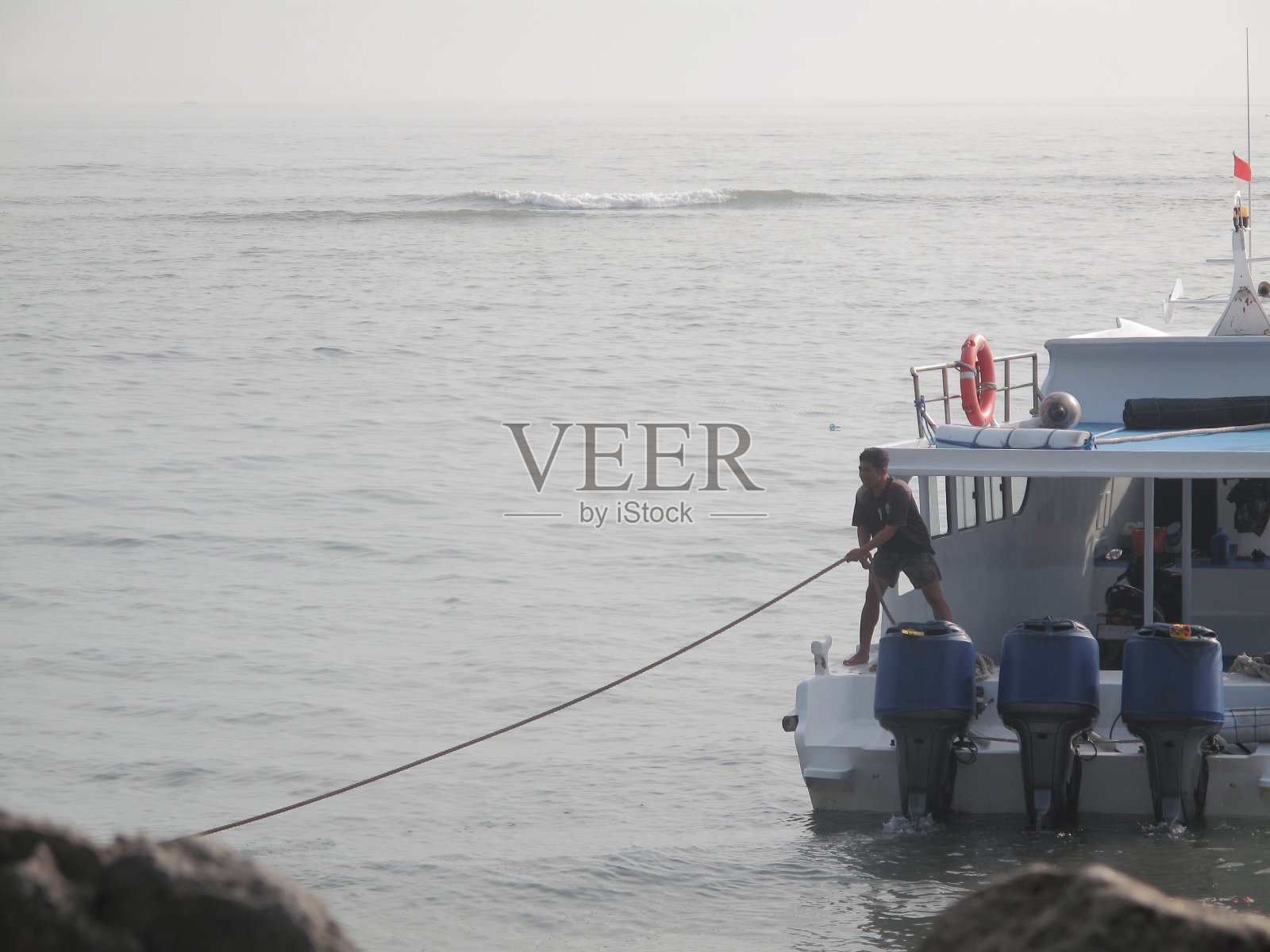 雾中的海的秘密照片摄影图片