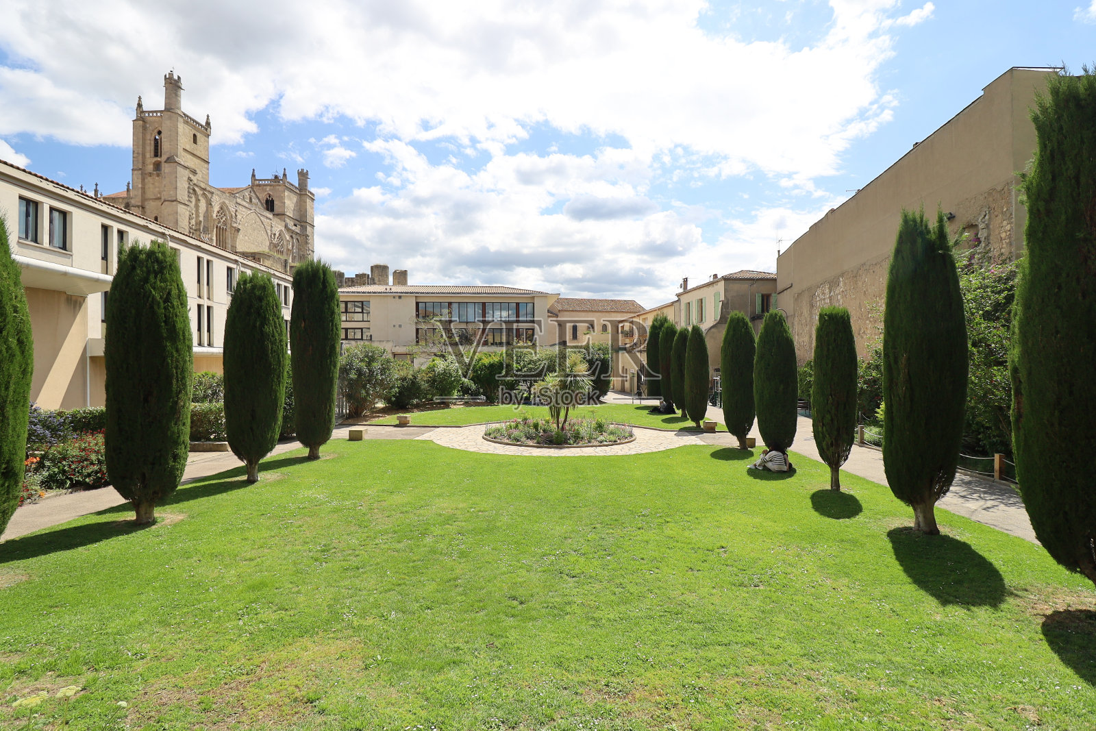 纳博讷-副伯爵花园照片摄影图片