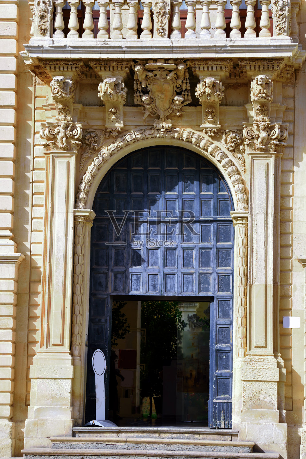 意大利的普利亚莱切照片摄影图片