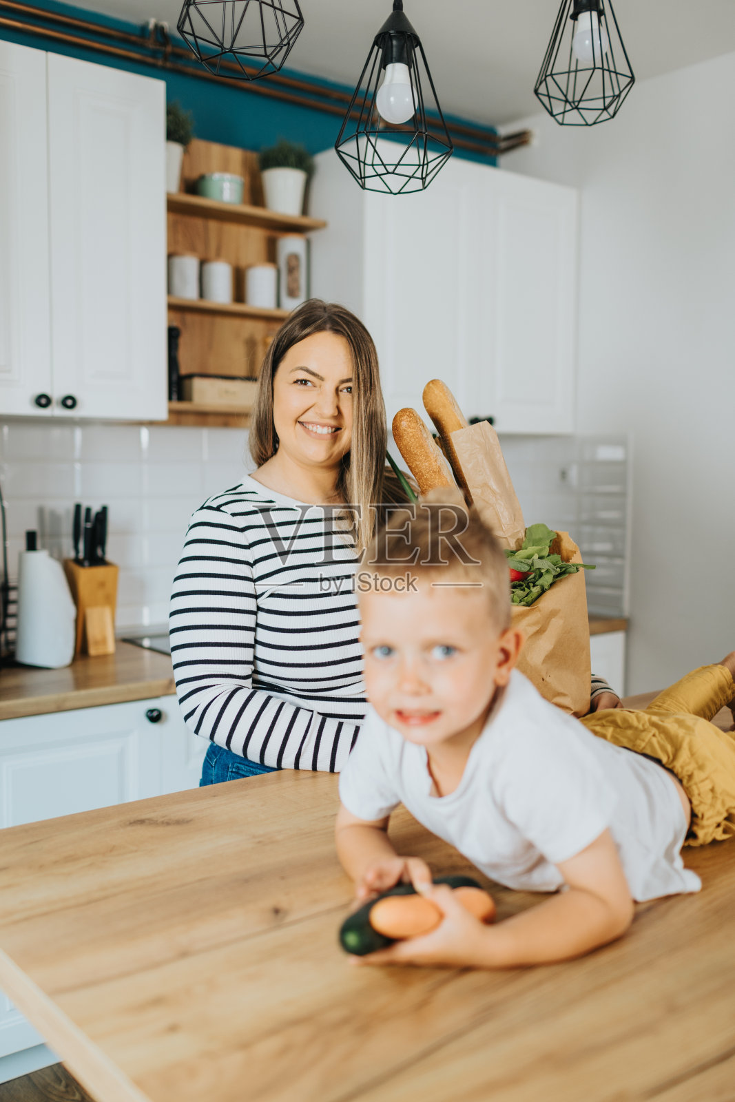 烹饪可以很有趣照片摄影图片