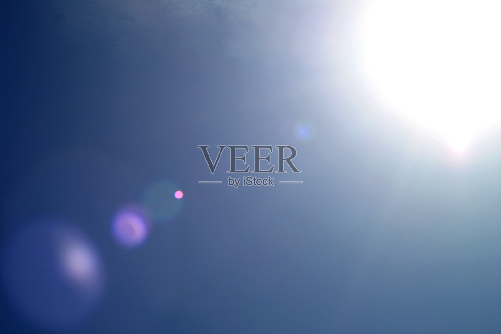 天空和太阳照片摄影图片