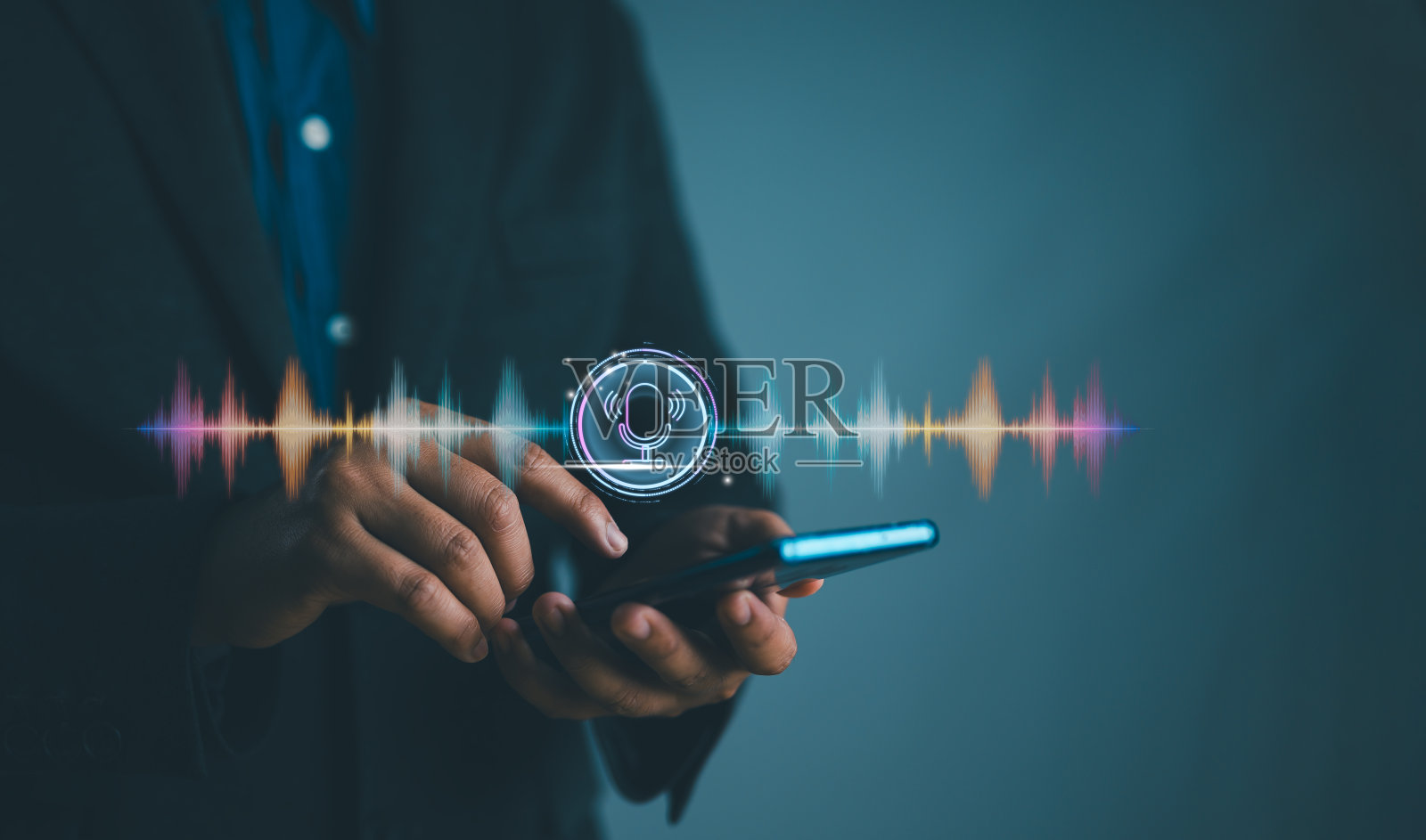 商人录下与顾客的对话。客户服务登陆页。在线客户支持，电话营销，咨询，呼叫中心和援助的概念。照片摄影图片