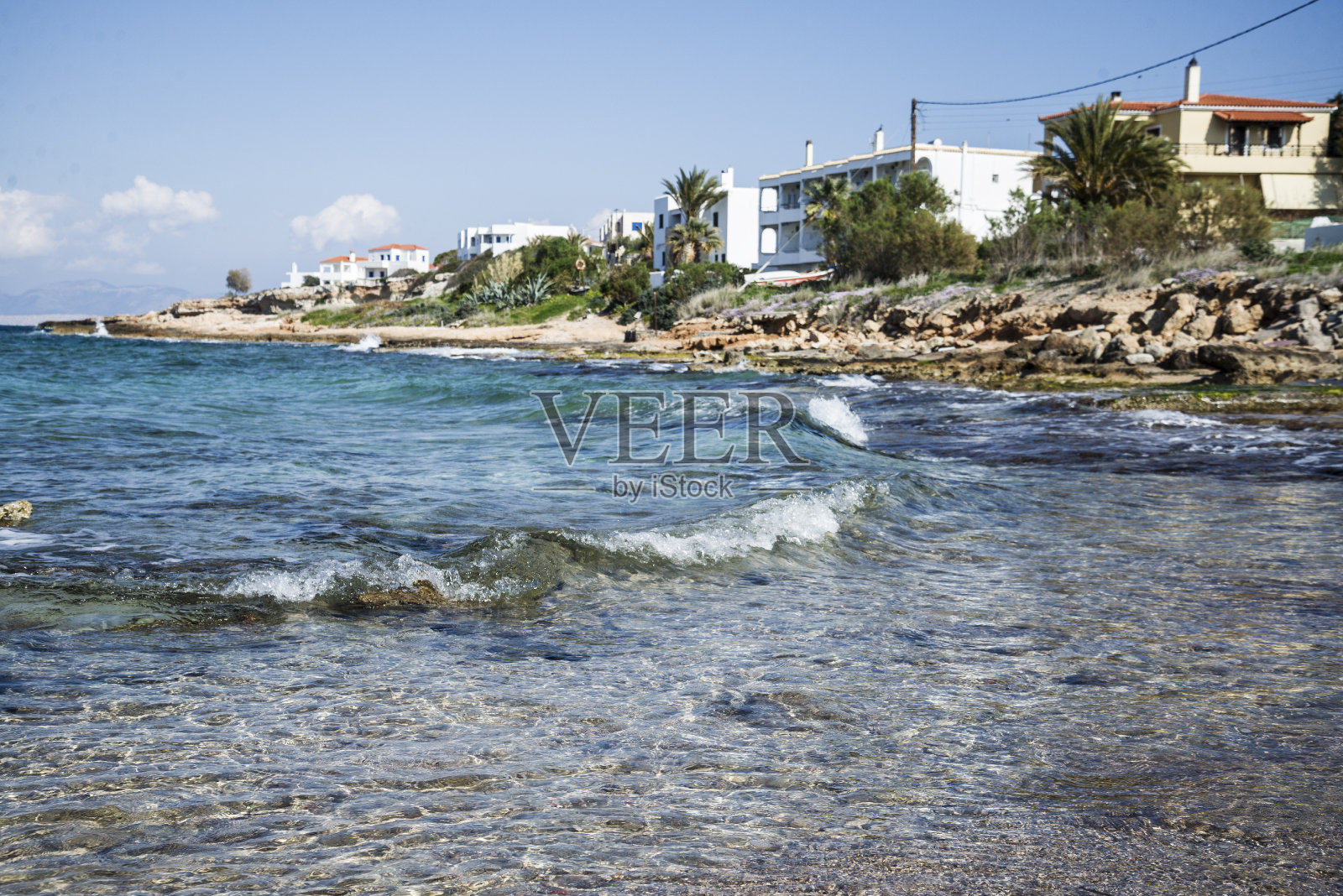 埃伊纳岛夏季海岸的风景照片摄影图片