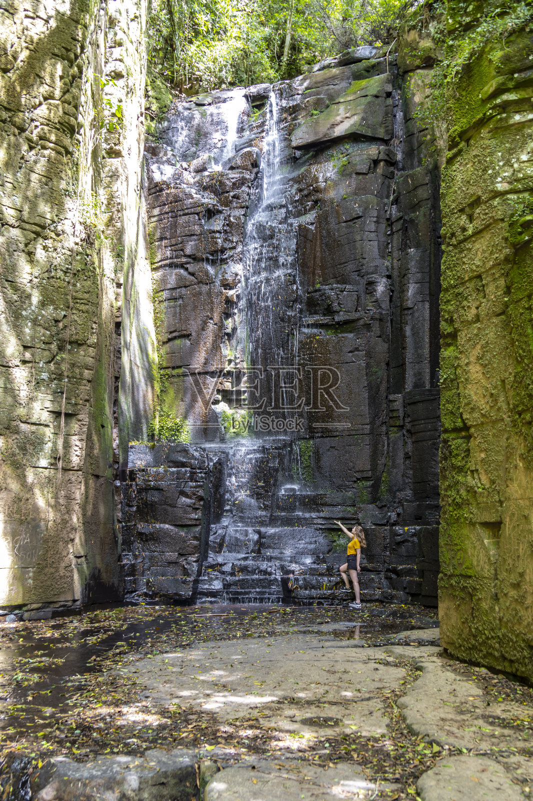 南部地区的瀑布照片摄影图片