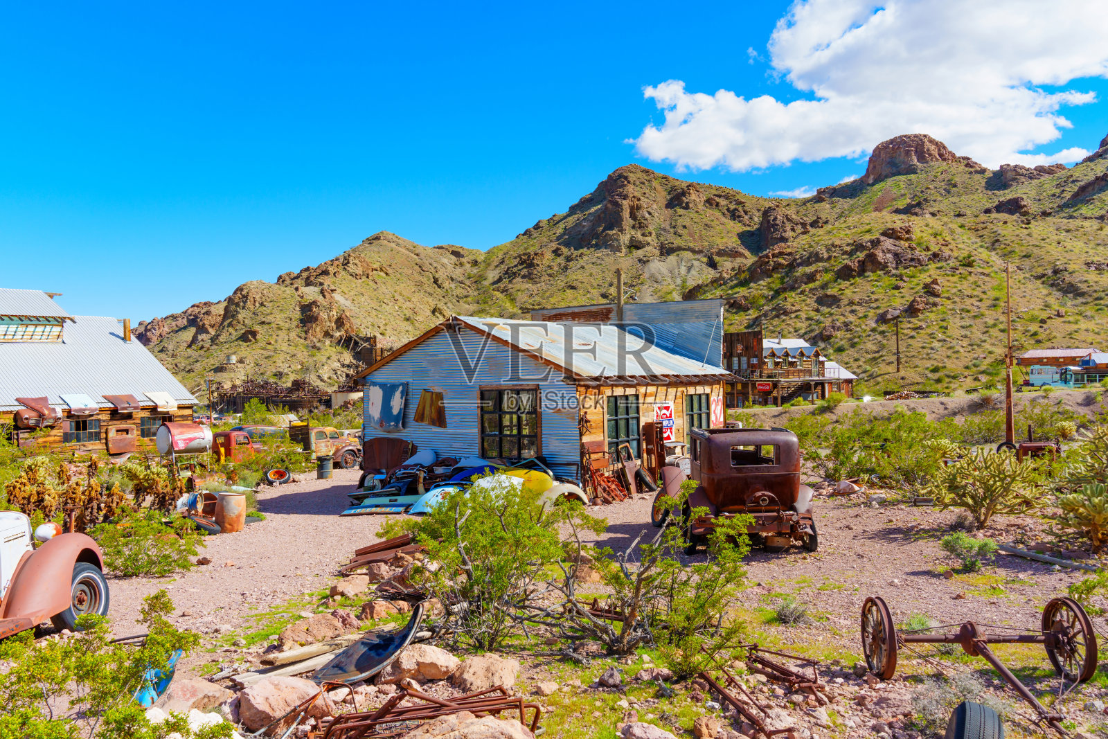 废弃金矿定居点照片摄影图片