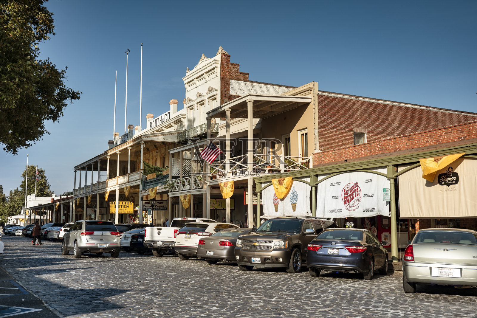 加州萨克拉门托老海滨零售商店和餐馆照片摄影图片