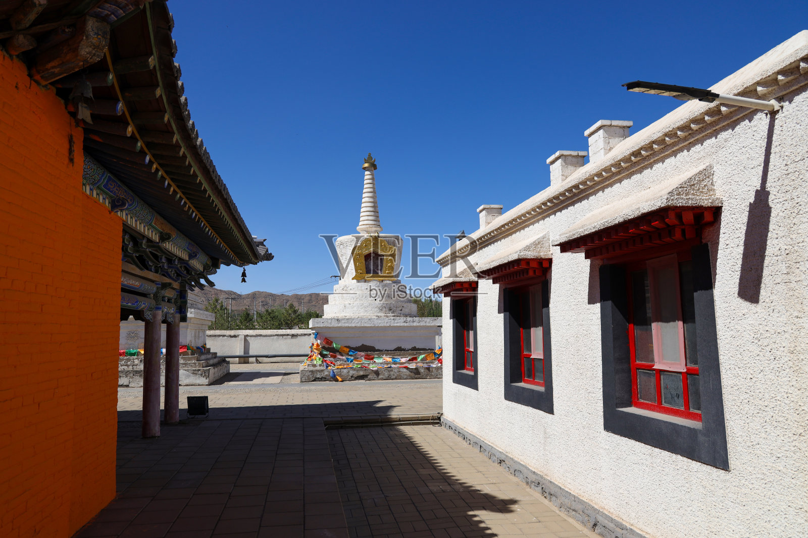 中国内蒙古自治区包头昆都伦喇嘛庙照片摄影图片