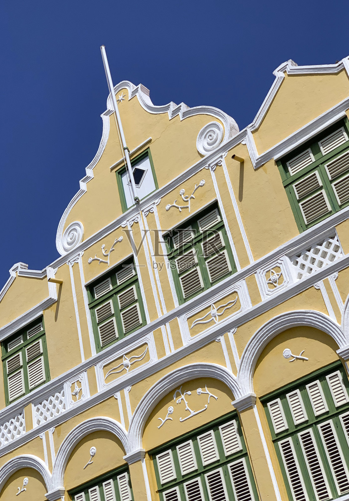 五颜六色的荷兰加勒比建筑,威廉斯塔德,库拉帕拉奥照片摄影图片