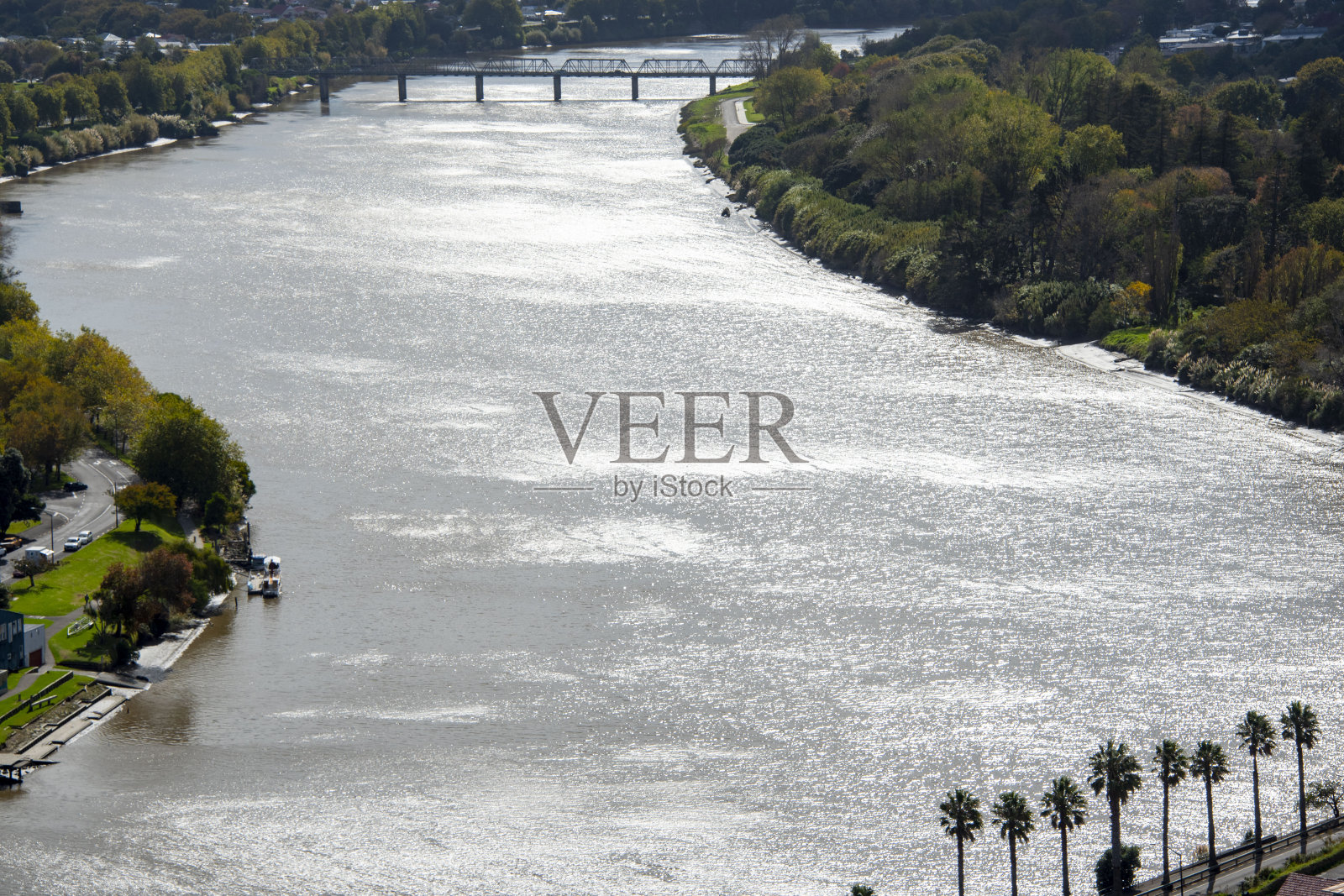 连接河照片摄影图片