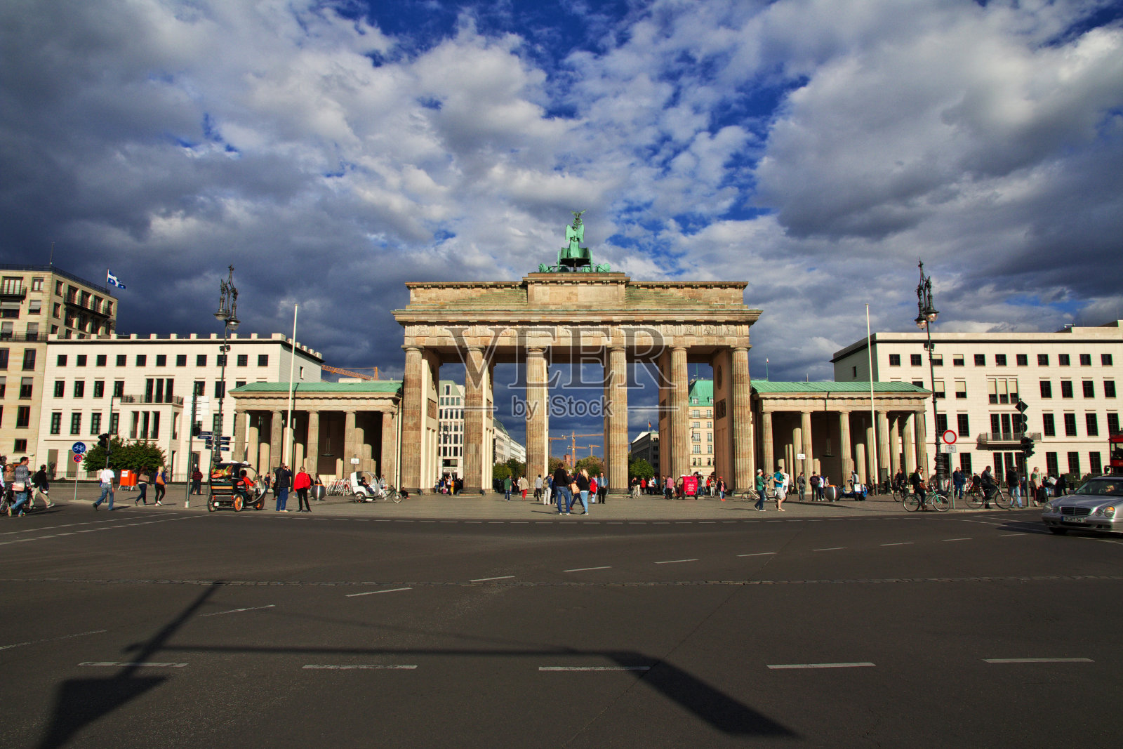 德国柏林的勃兰登堡门照片摄影图片
