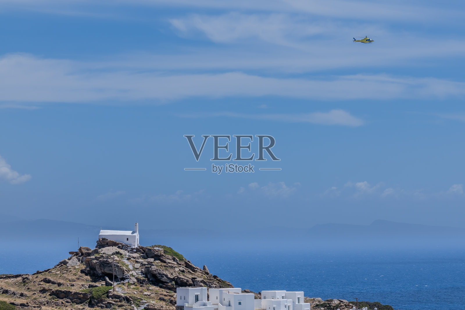 飞越希腊的伊俄斯照片摄影图片