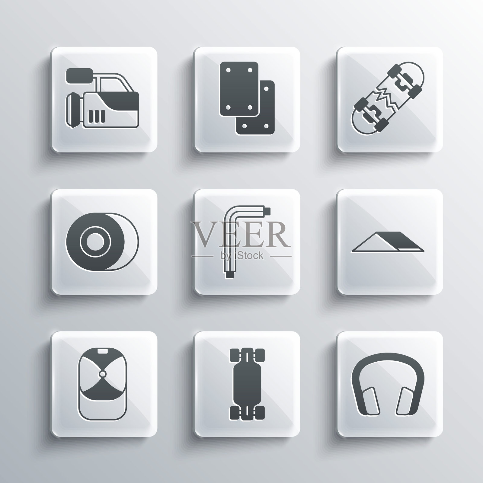 设置长板或滑板，耳机，滑板公园，工具艾伦键，棒球帽，滑板轮，电影相机和破碎的图标。向量插画图片素材