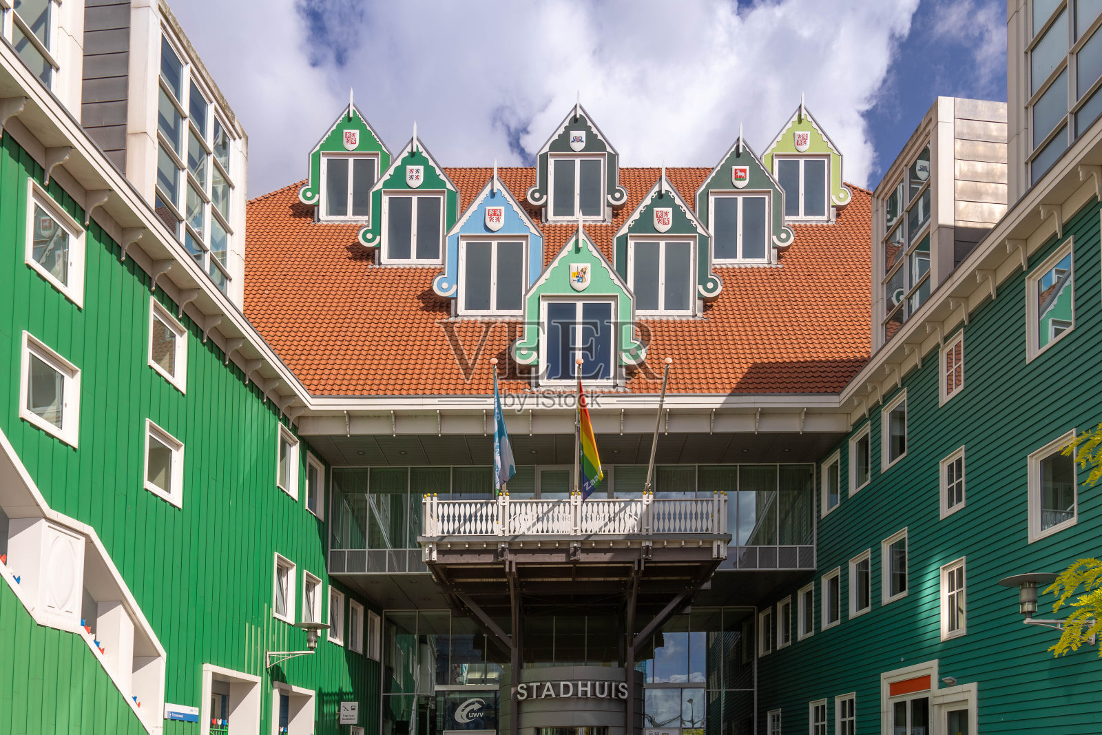 赞丹市市政厅的屋顶照片摄影图片