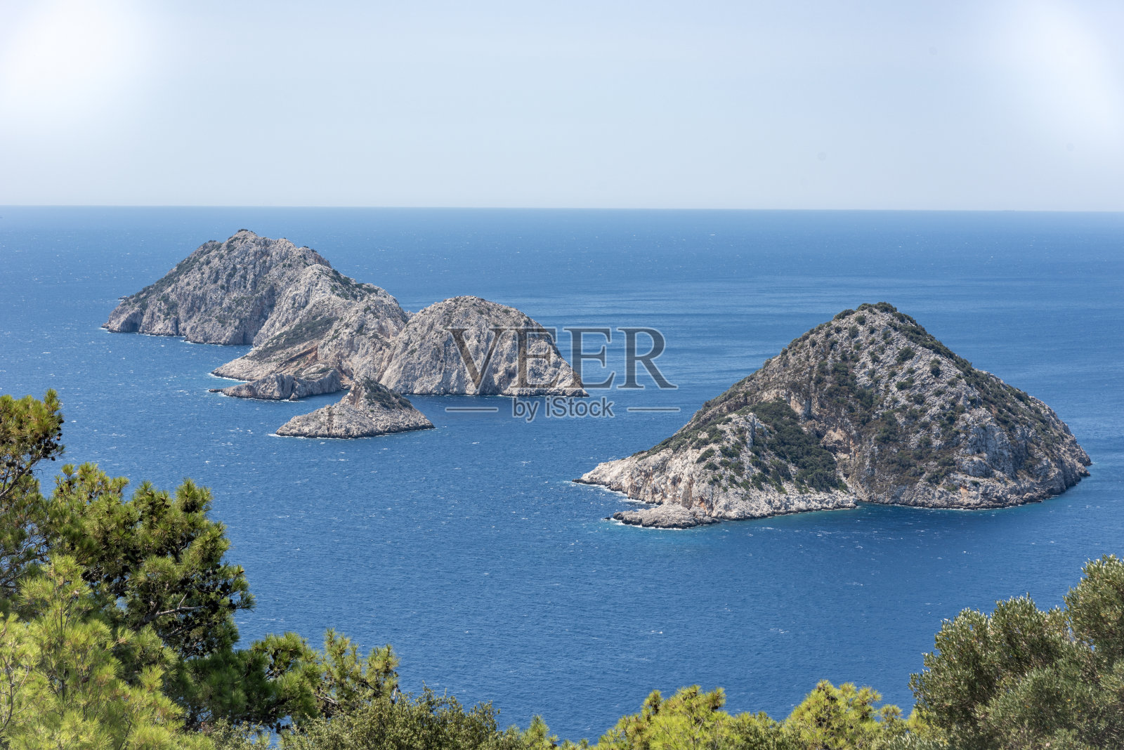 海岸夏季景观-在吉利多亚角灯塔的看法照片摄影图片