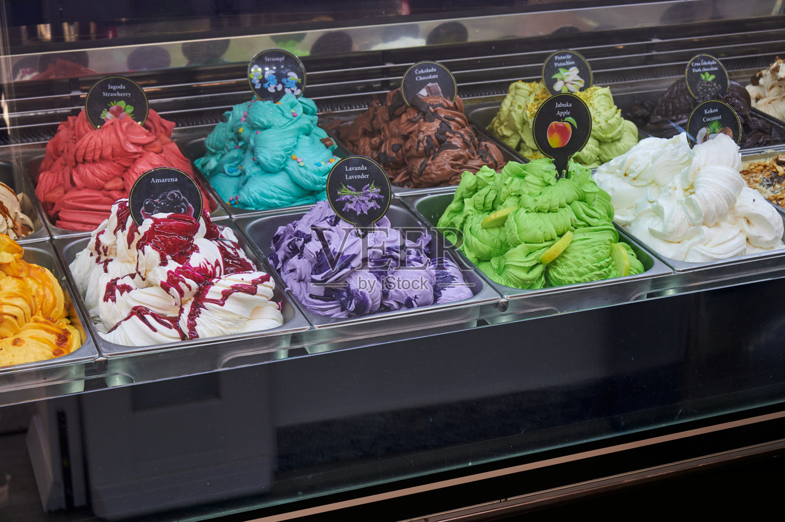 在伊斯特拉的Porec，冰淇淋陈列照片摄影图片