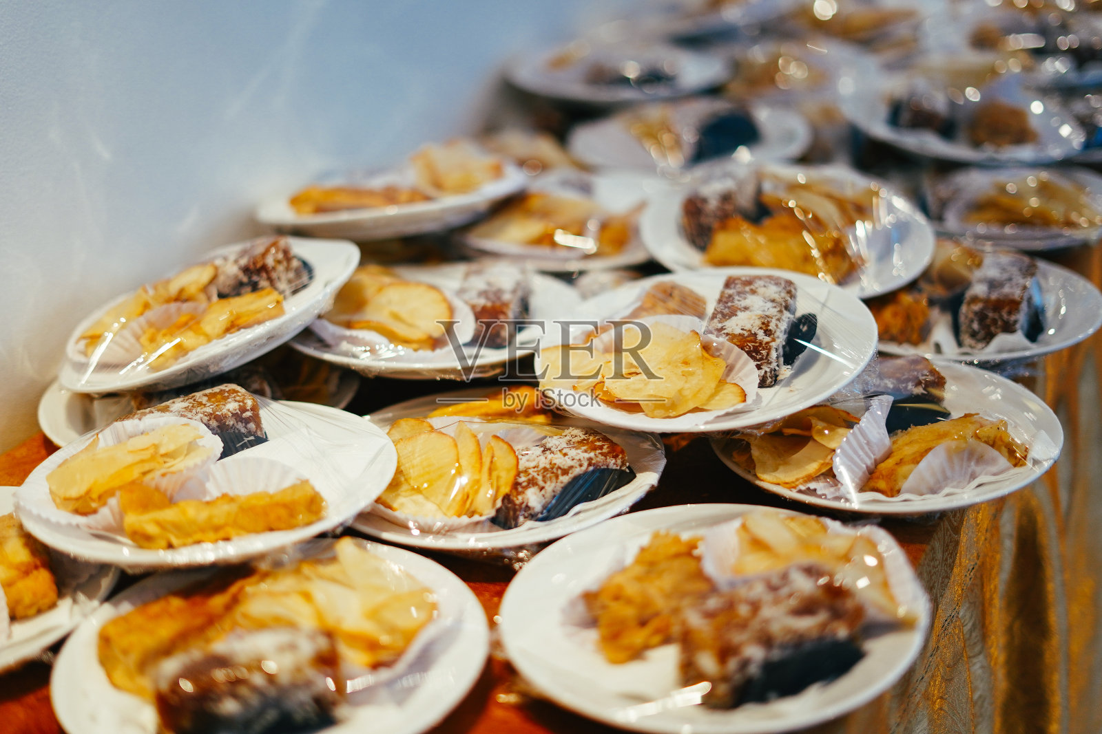 塑料包装的零食照片摄影图片