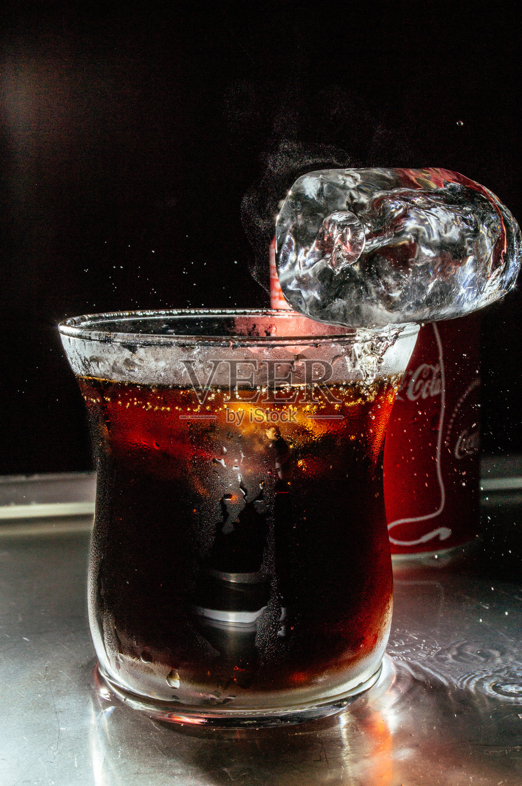 一杯可乐照片摄影图片
