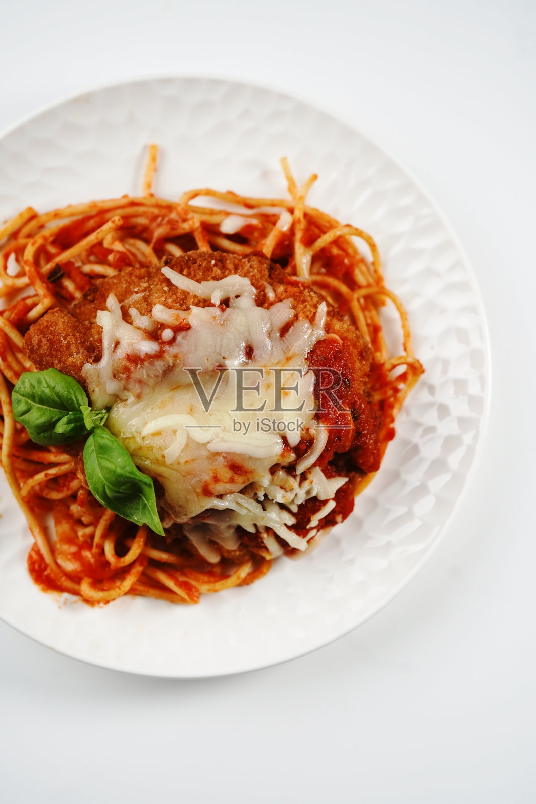 帕尔姆鸡肉配意大利面照片摄影图片