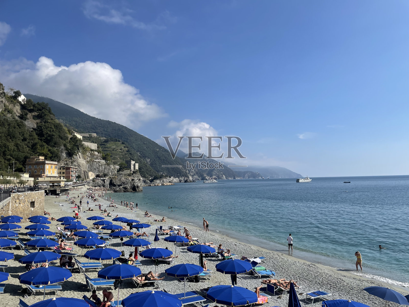 五渔村海滩照片摄影图片