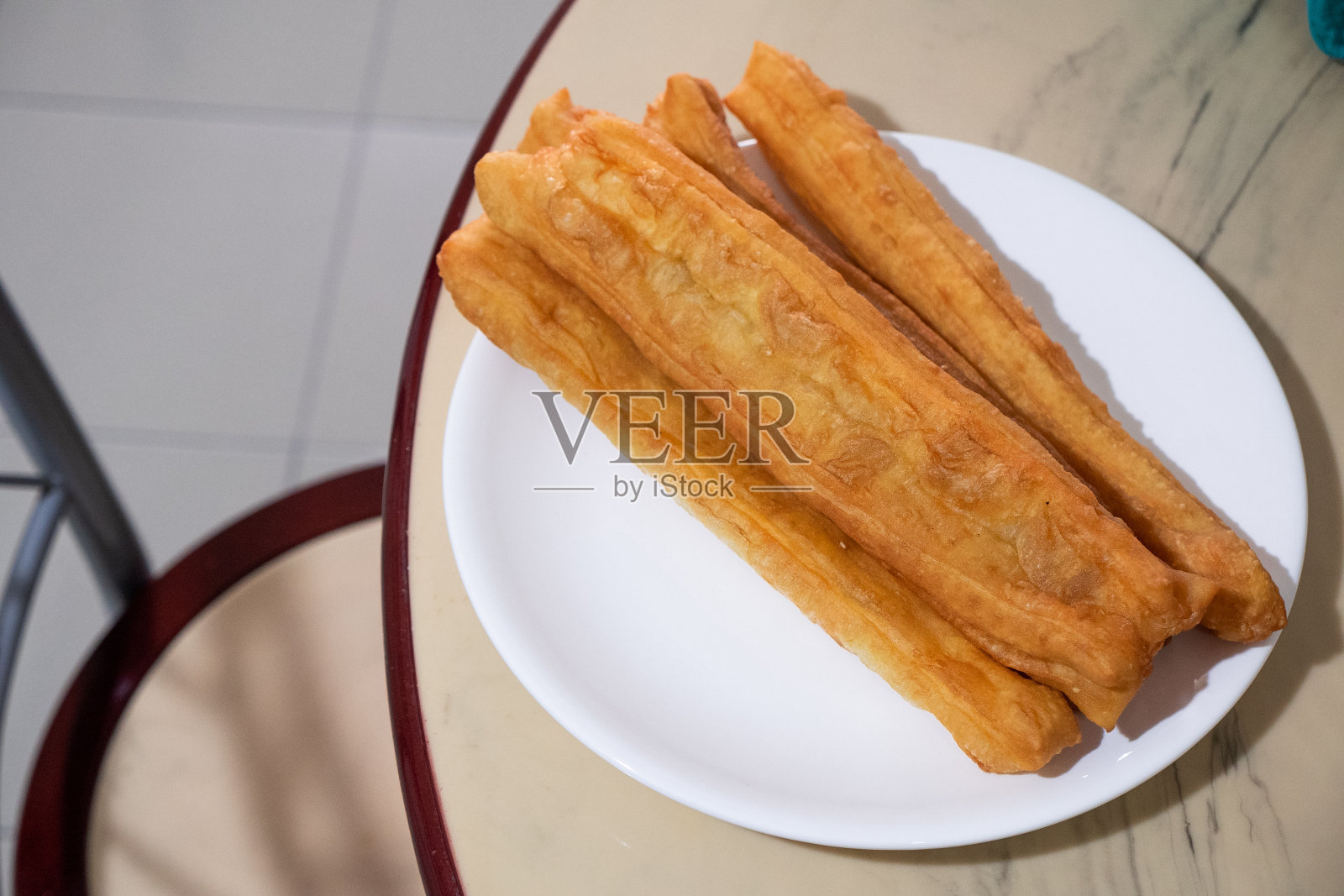 中国的油条，俗称油条。照片摄影图片