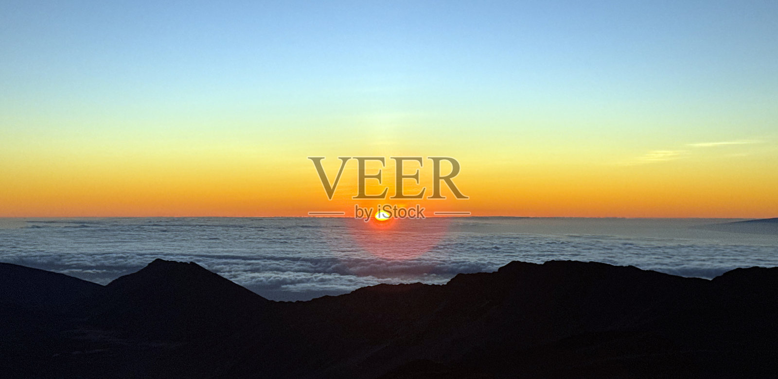 哈雷阿卡拉国家公园的日出黎明照片摄影图片