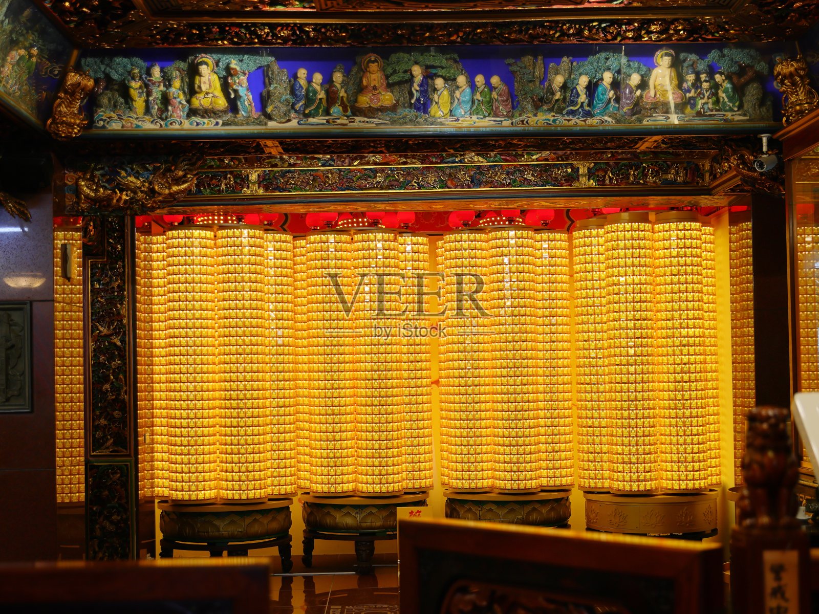 松山慈友寺建筑细节华丽，集道教和佛教于一体照片摄影图片