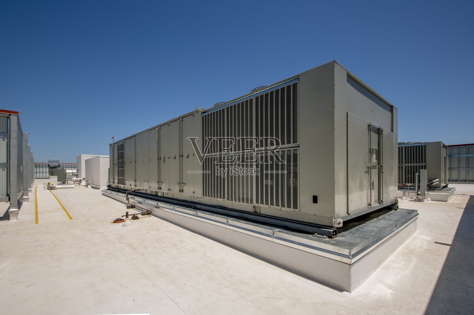 屋顶暖通空调安装照片摄影图片