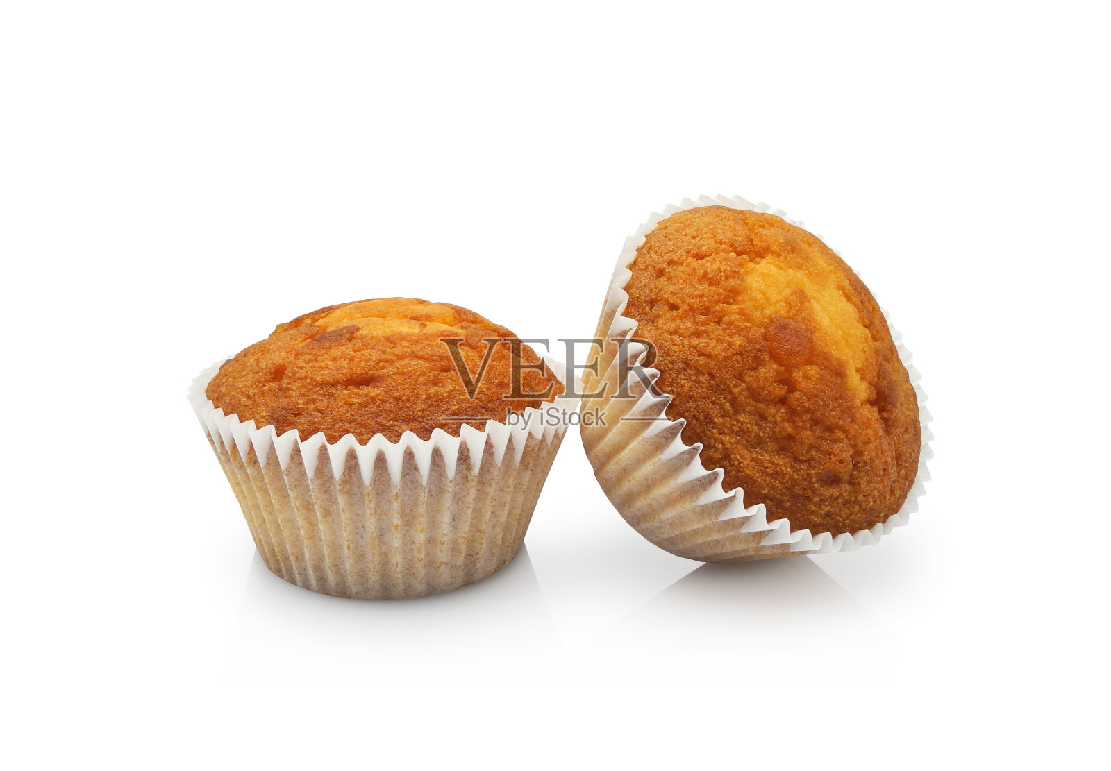 两个松饼孤立在白色照片摄影图片