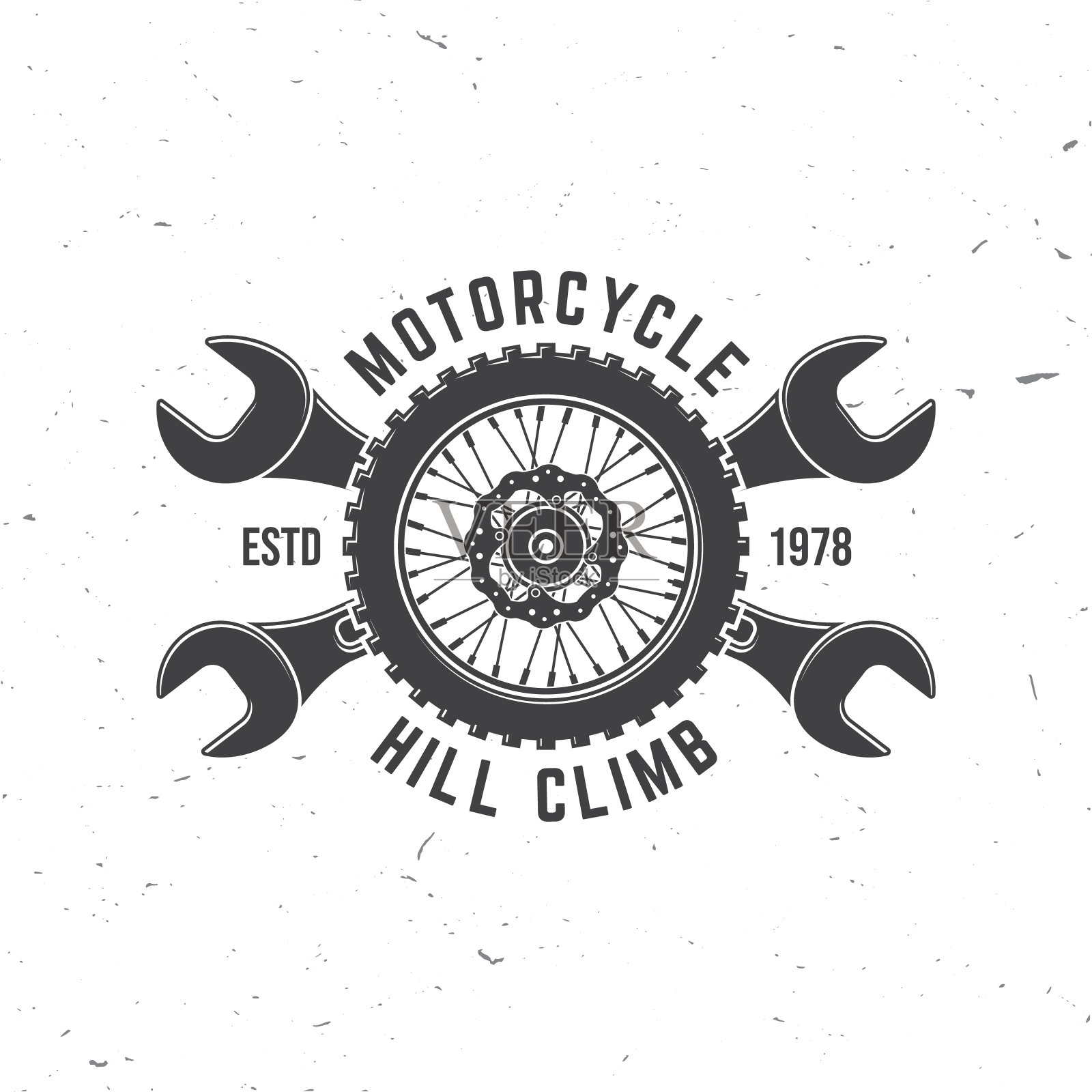 摩托车爬坡标志，徽章，贴纸。矢量插图。摩托车轮子和扳手的极限运动。单色风格的摩托车车轮和扳手插画图片素材