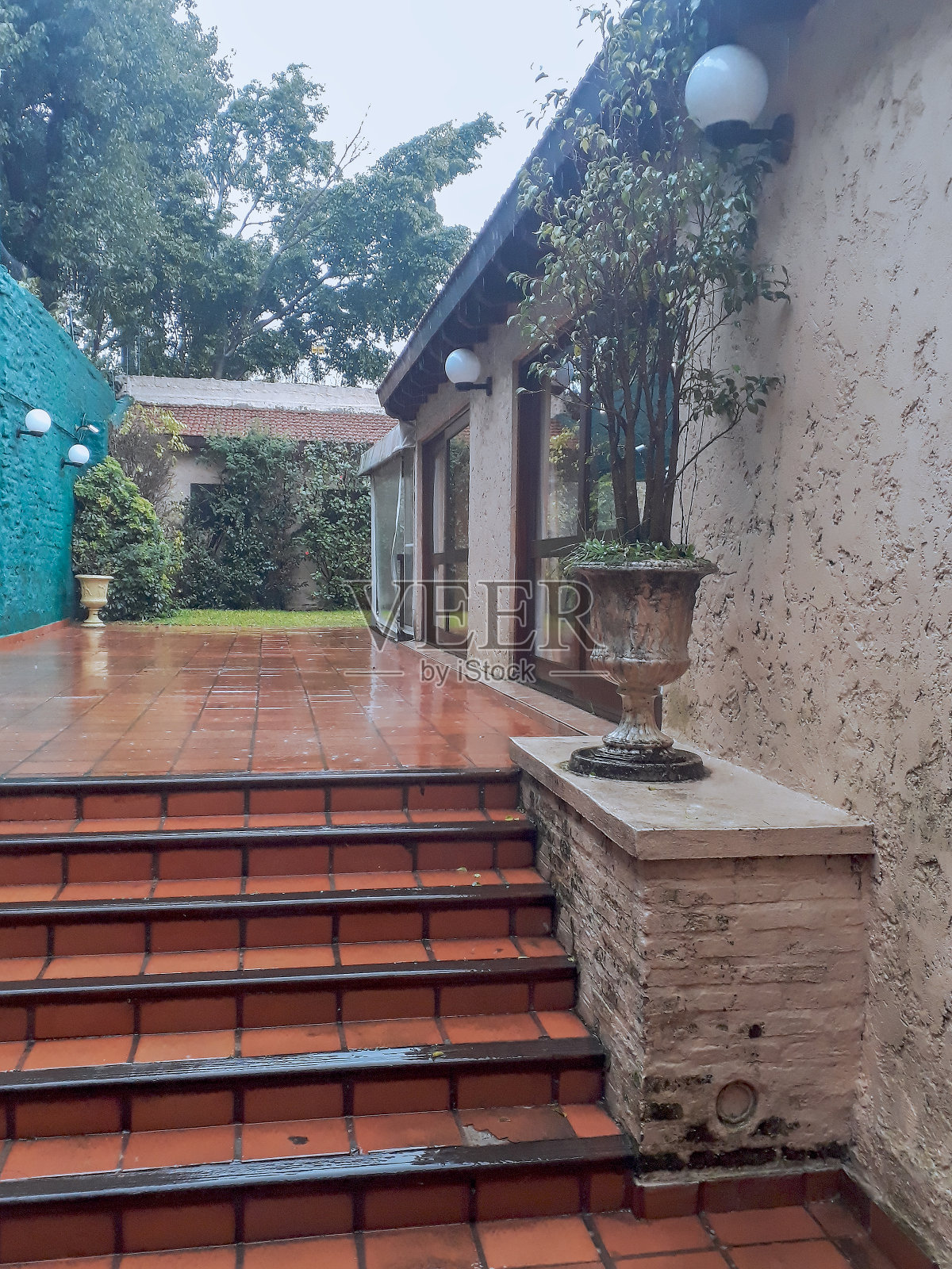 乡村风格宽敞的住宅场地举办活动照片摄影图片