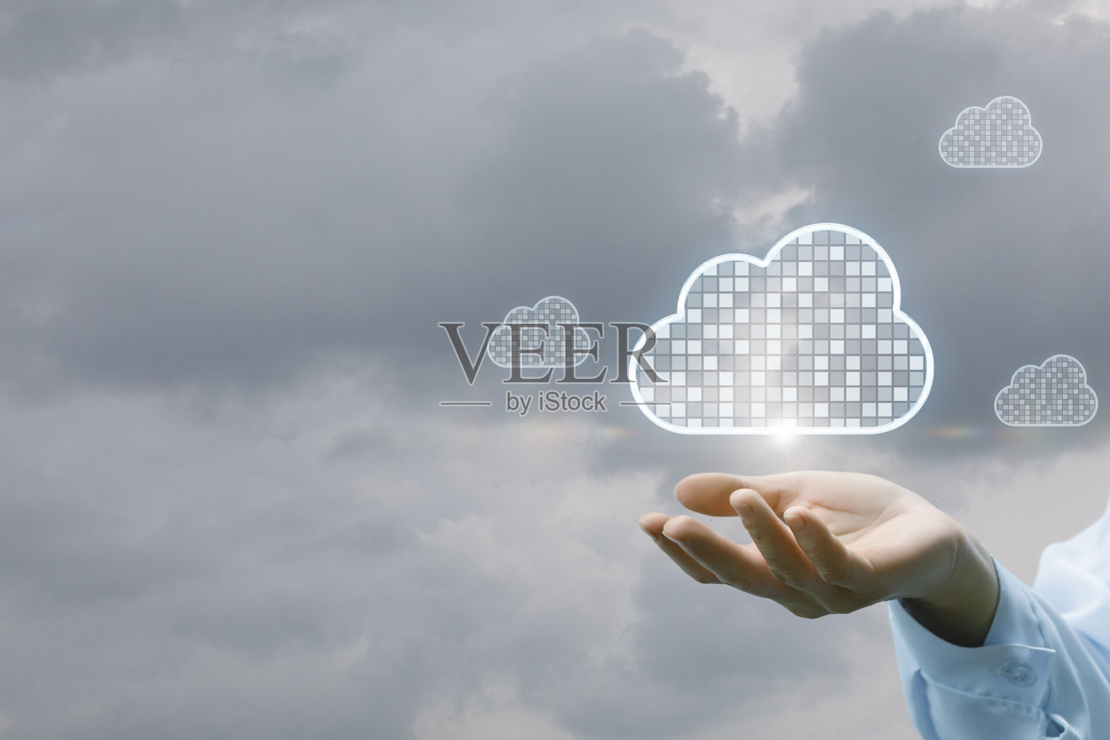 医生展示云计算。照片摄影图片