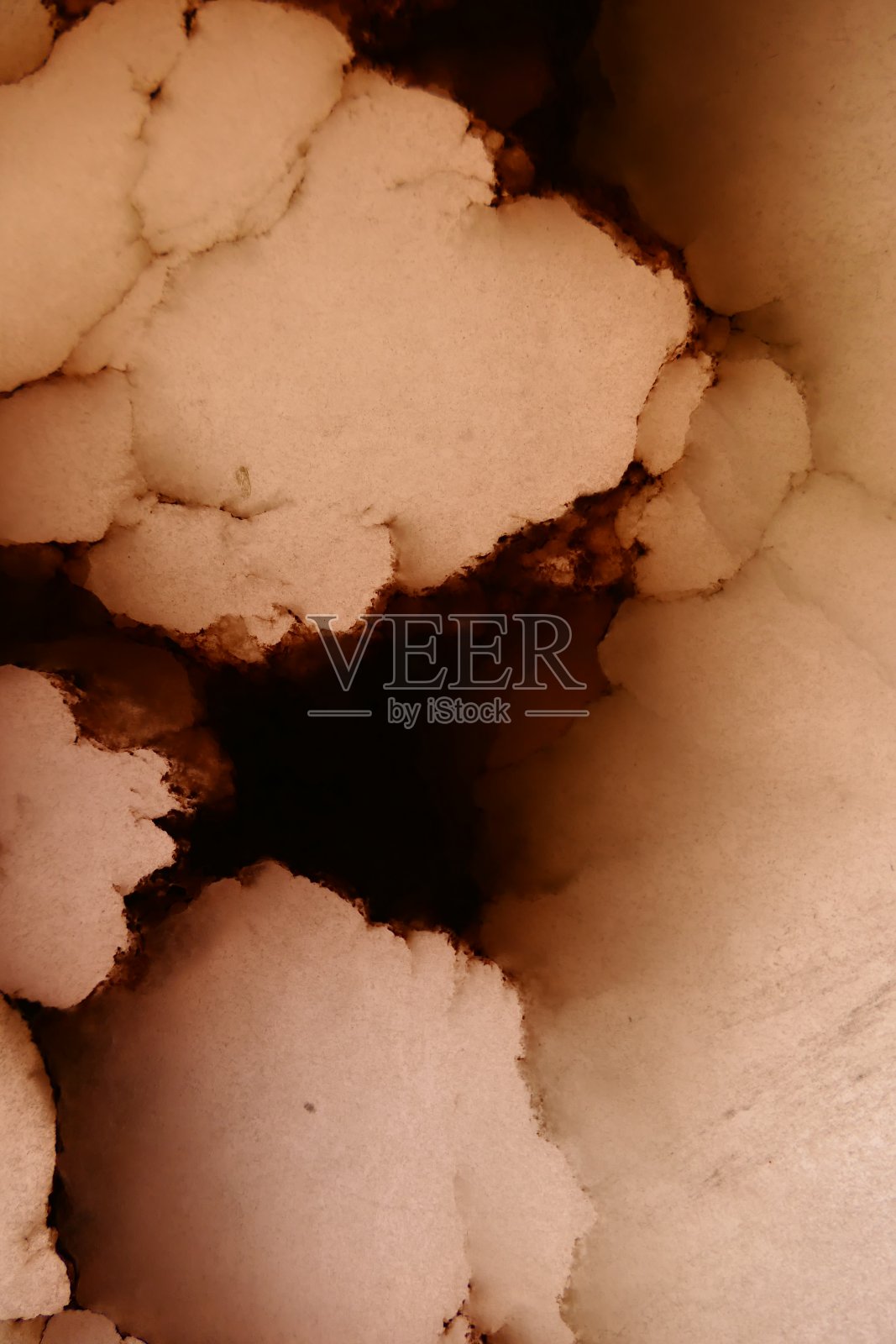 萨拉戈萨，雪花石膏彩色玻璃窗照片摄影图片