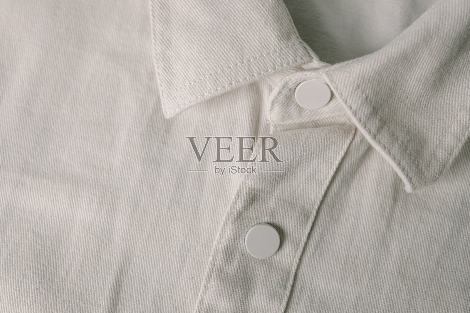 男式牛仔米色衬衫纹理特写照片摄影图片