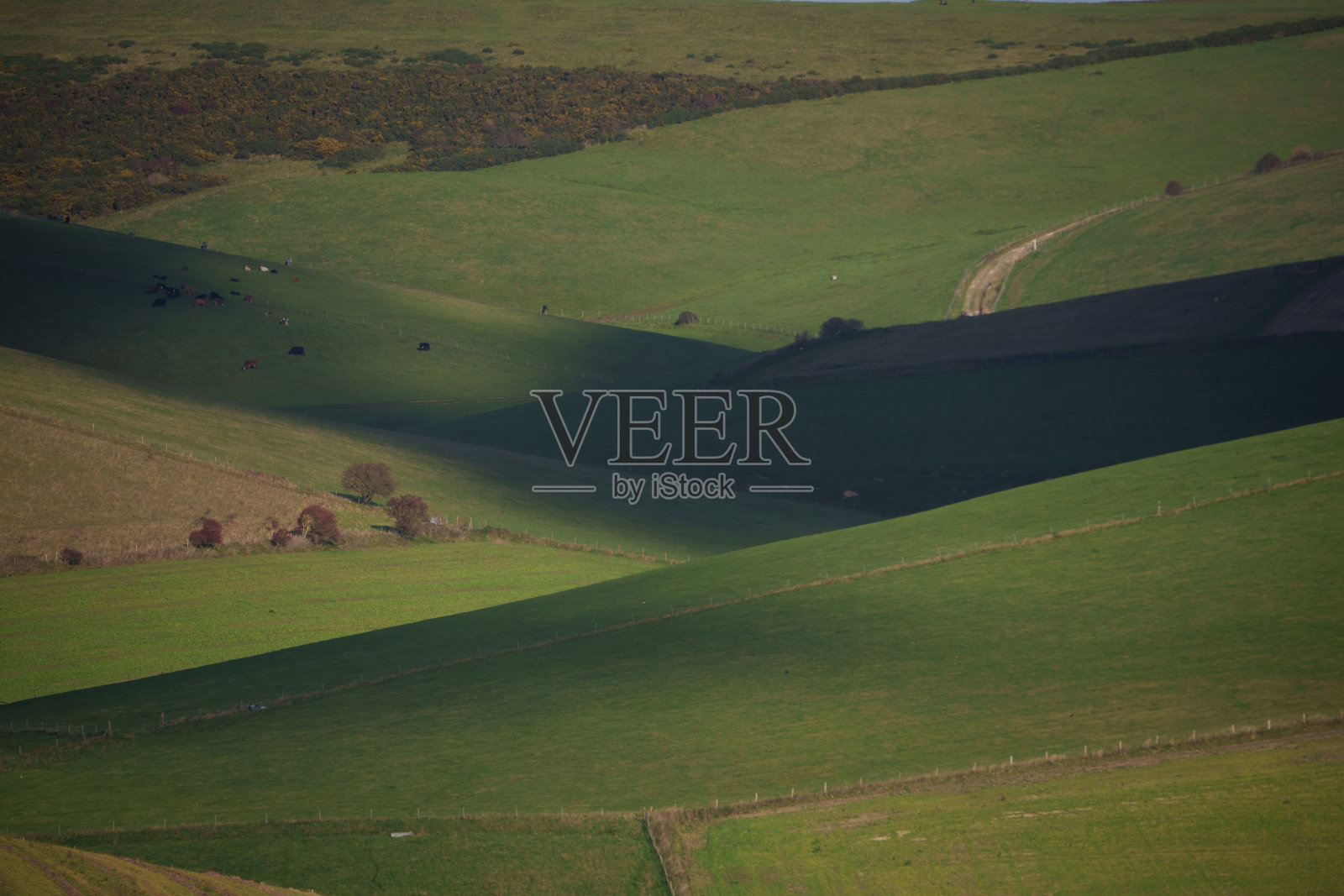 交叉曲线和对角线照片摄影图片