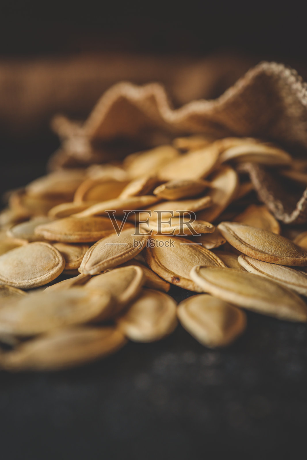 麻袋南瓜子，健康食品照片摄影图片