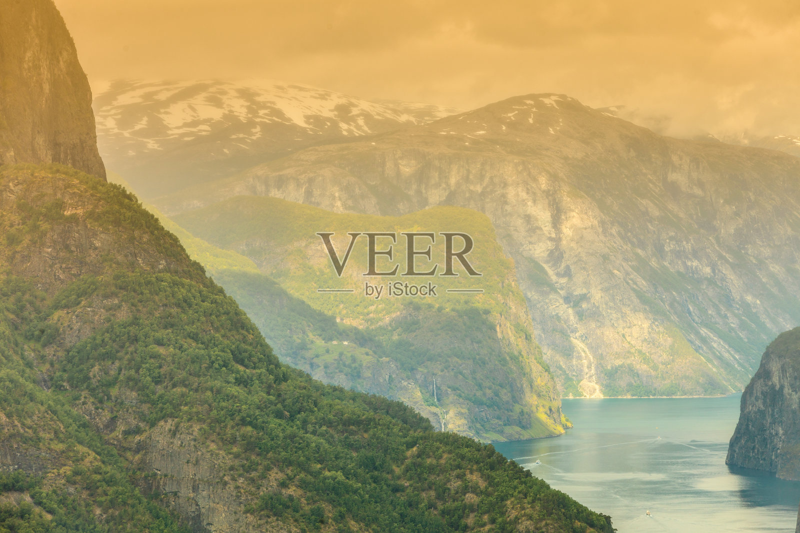 挪威Stegastein的峡湾景色照片摄影图片