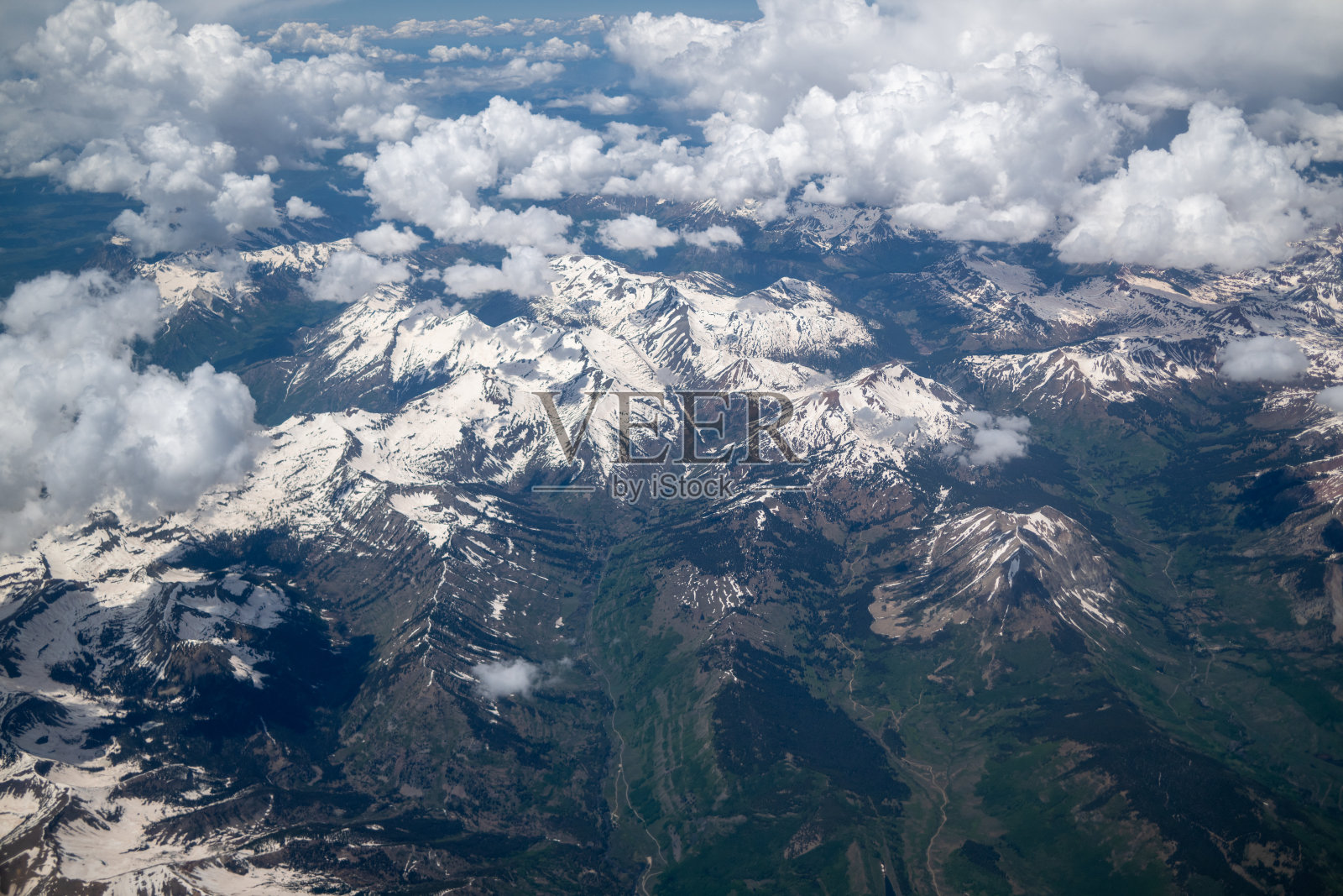 落基山脉鸟瞰图照片摄影图片