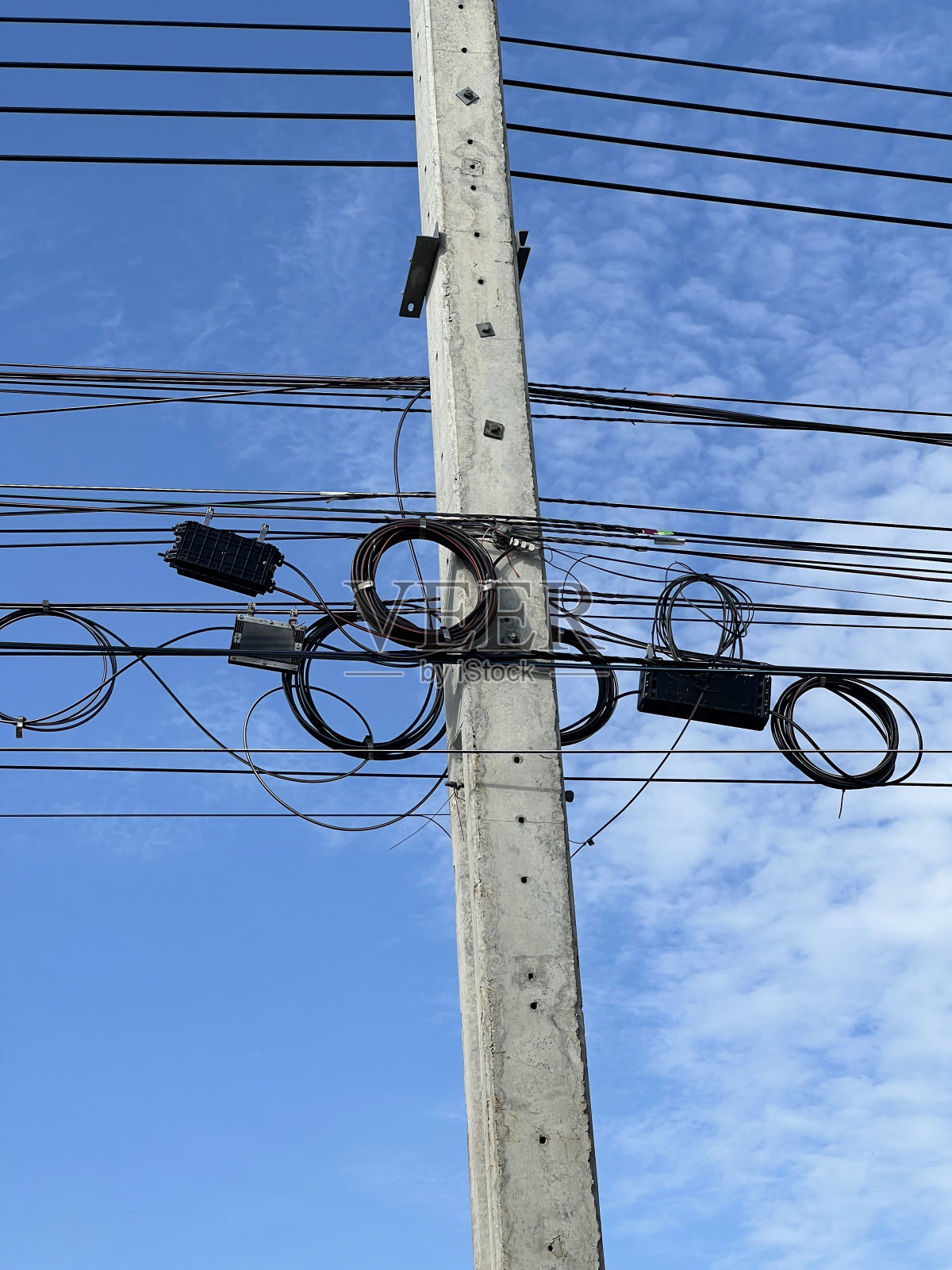 蓝蓝的天空照片摄影图片