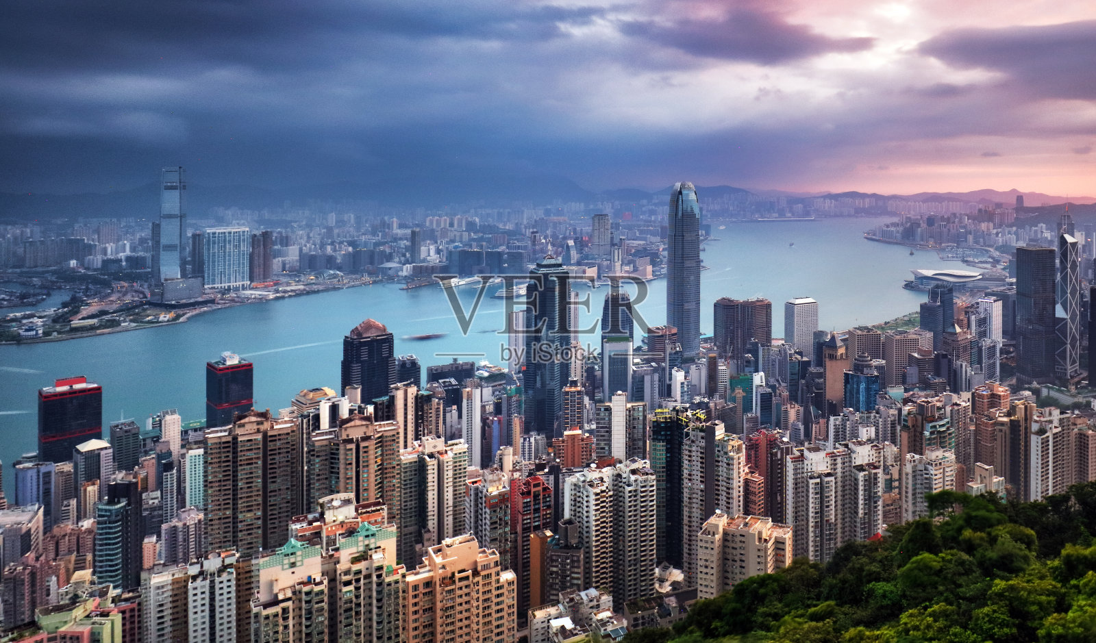 香港城市全景从维多利亚山顶，中国-亚洲照片摄影图片