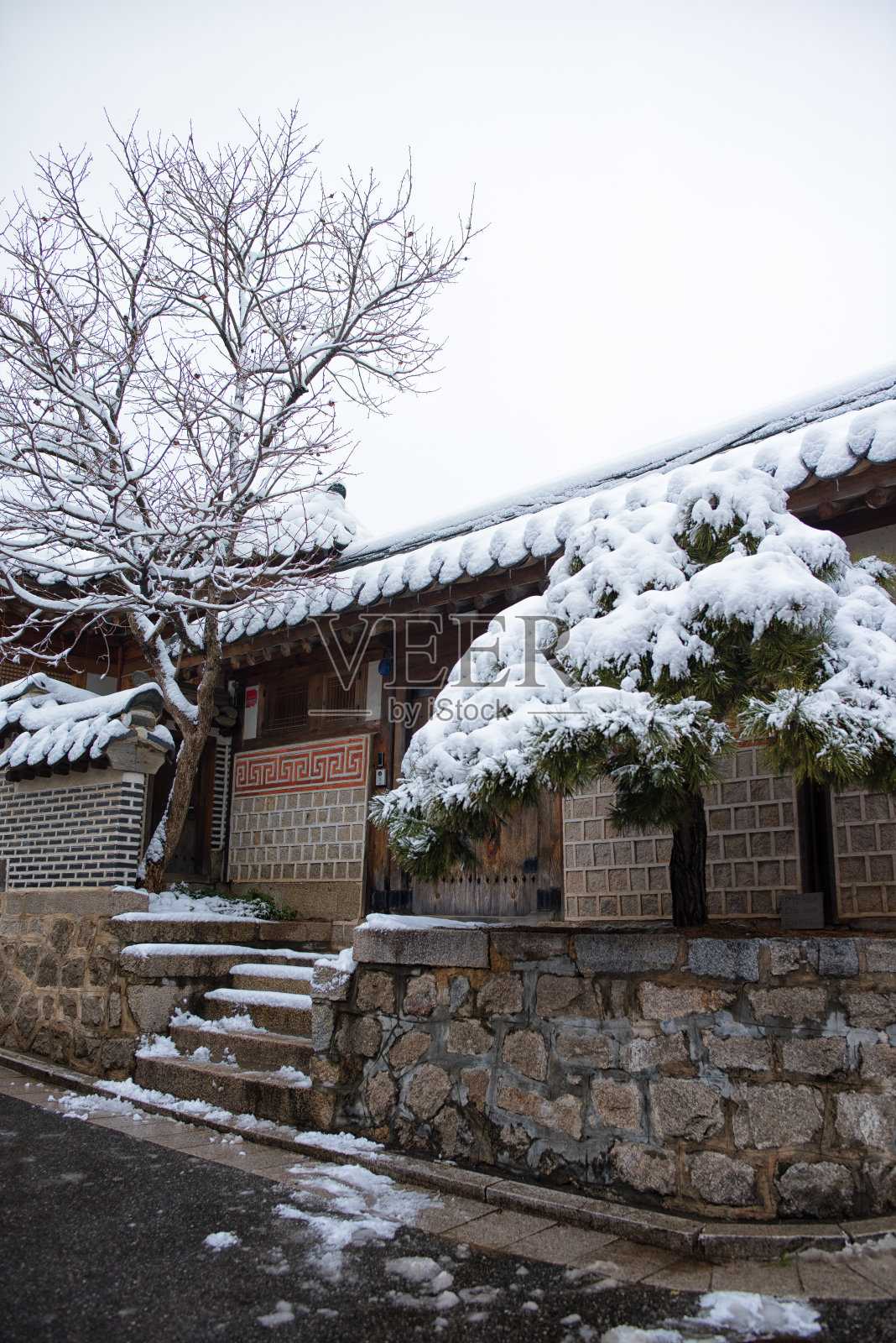 首尔的雪天照片摄影图片