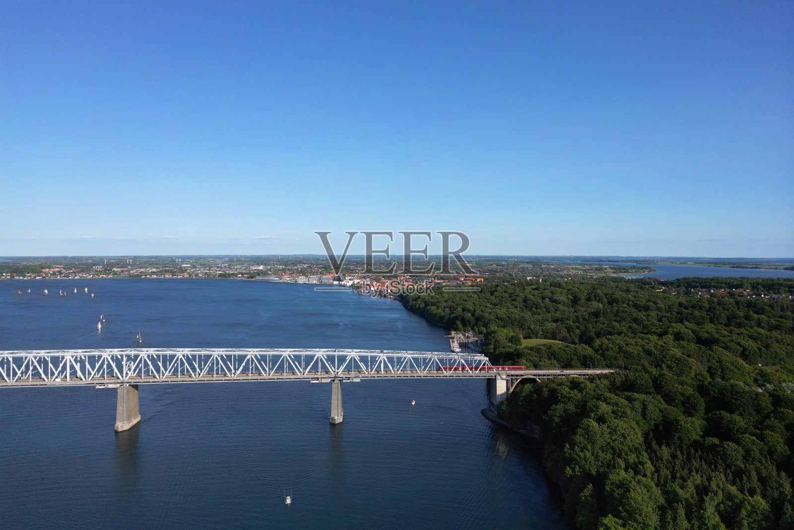 小带桥照片摄影图片