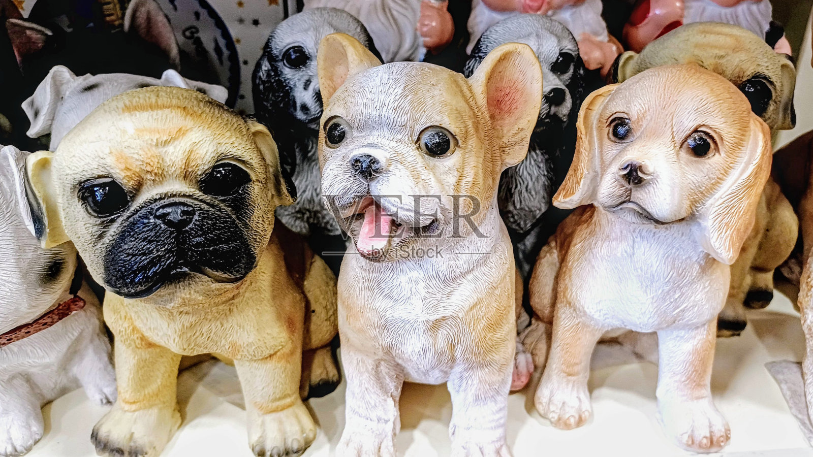 纪念装饰狗雕像照片摄影图片