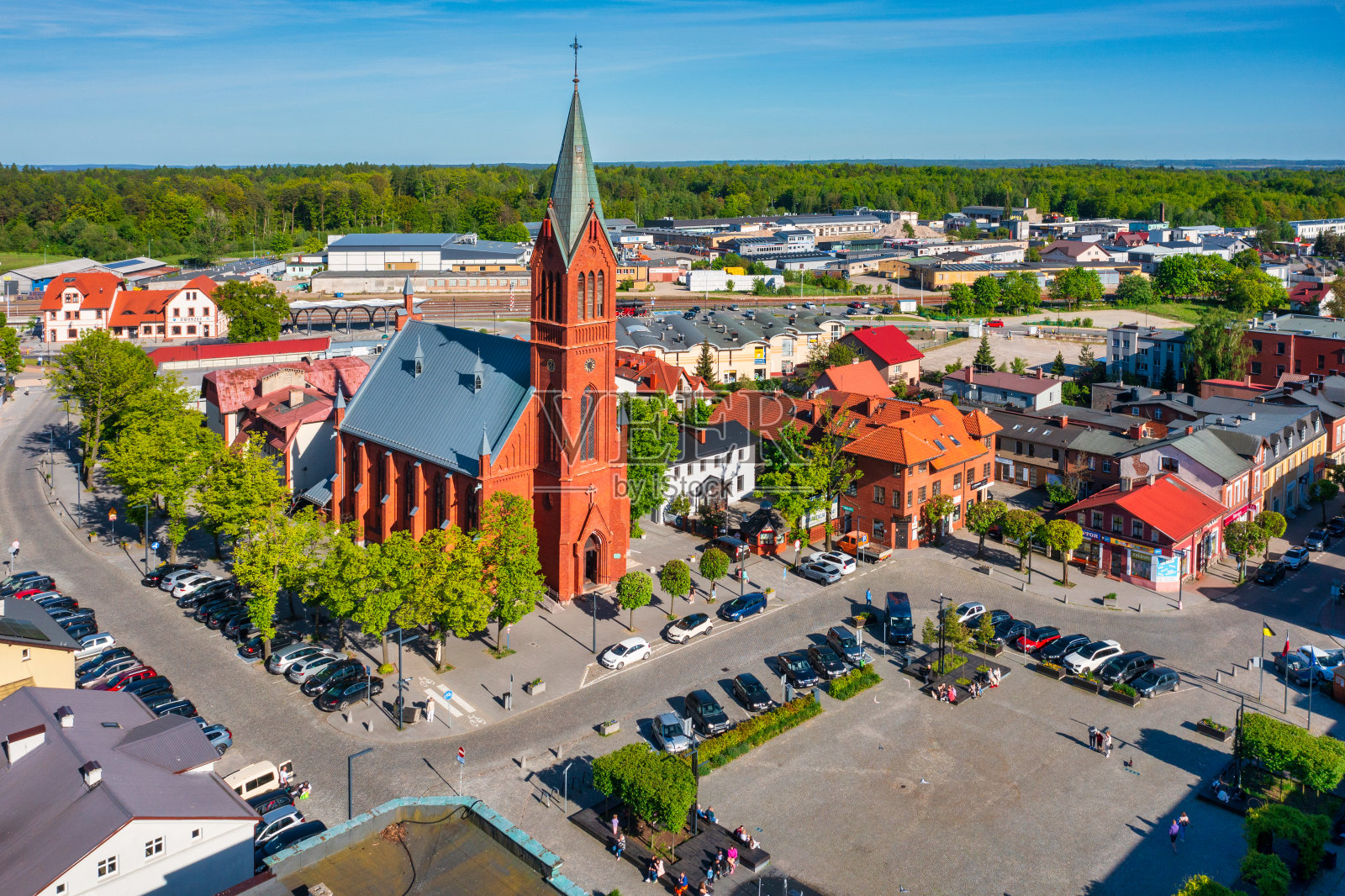 位于波美拉尼亚卡舒边湖区的卡图齐市中心。波兰照片摄影图片