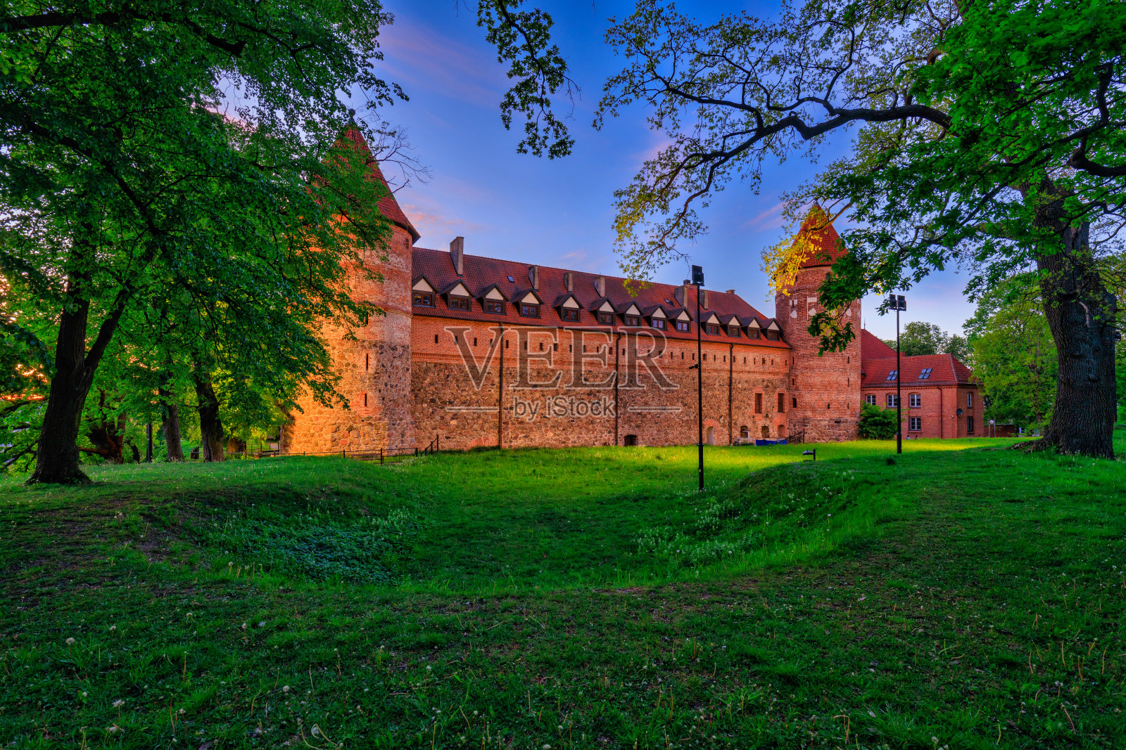拜托的日耳曼城堡鸟瞰图。波兰照片摄影图片