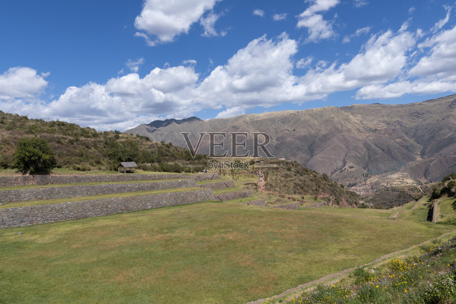 蒂蓬考古区。照片摄影图片