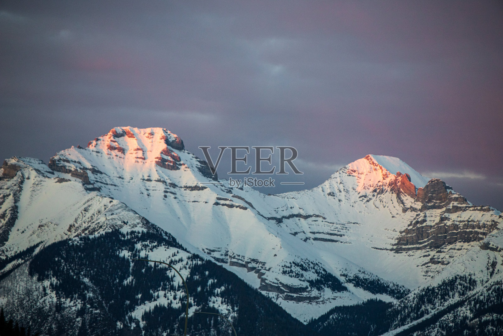 班夫国家公园，Yoho国家公园，旅游目的地，落基山脉，高山湖泊，雄伟，风景优美，自然美景，惊险，全景，荒野，户外探险，原始，未受影响，山景，加拿大落基山脉，翡翠湖照片摄影图片