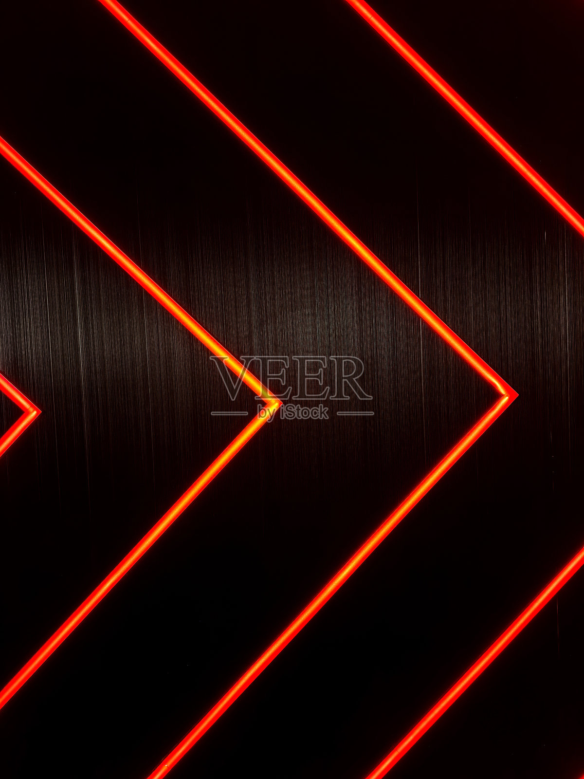 由黑色背景上的霓虹灯条形成的图案照片摄影图片