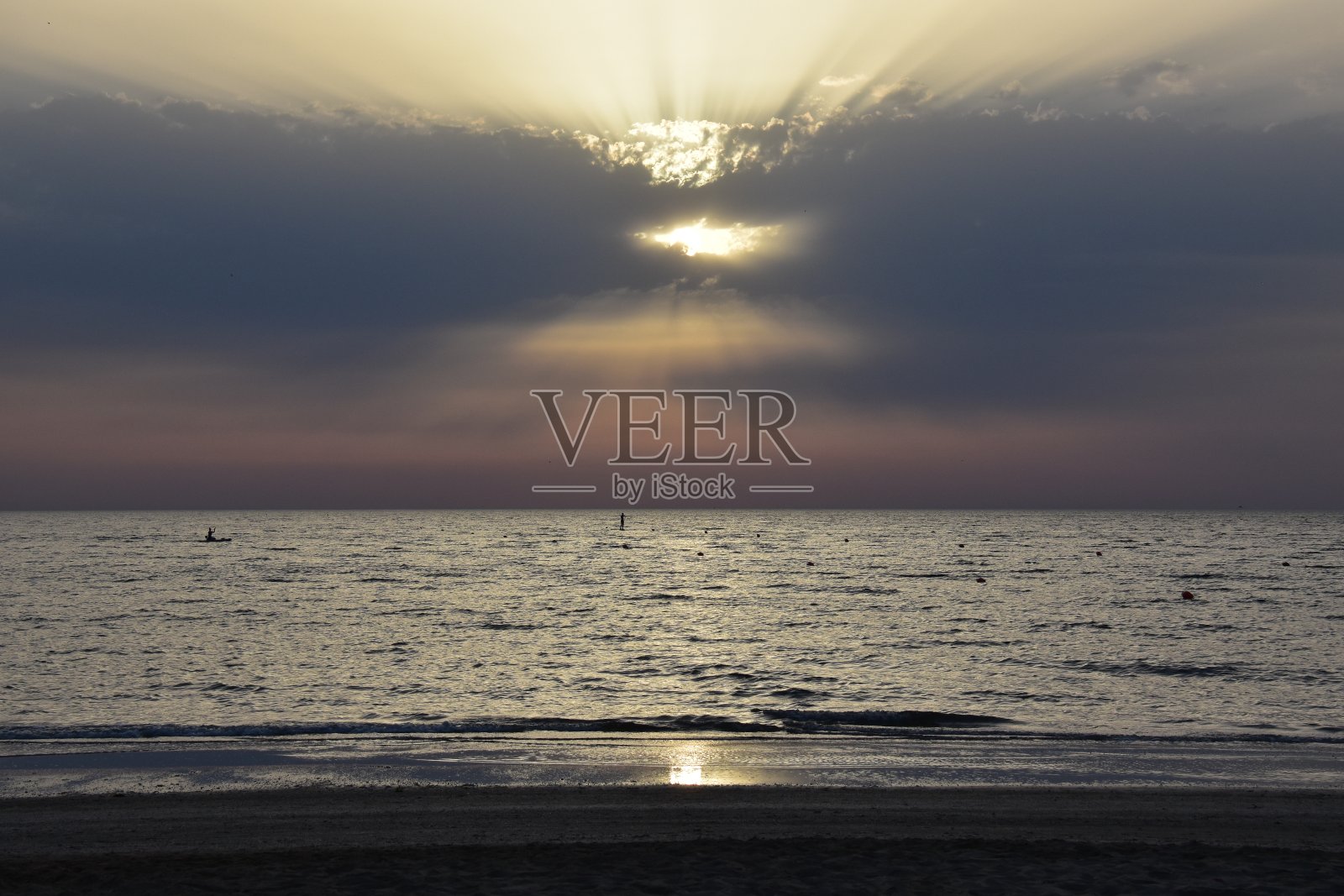 海上的日落照片摄影图片