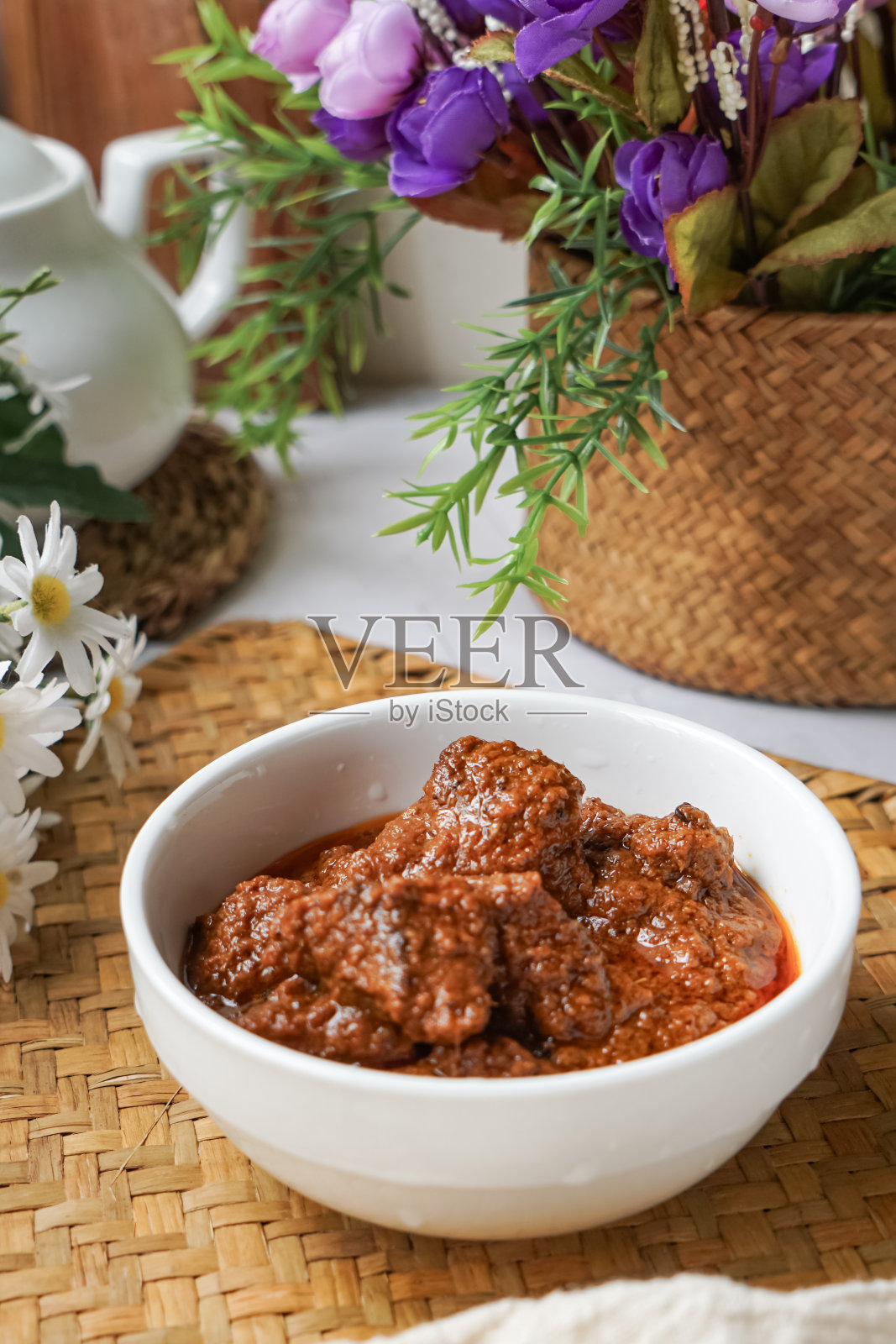 炖牛肉照片摄影图片