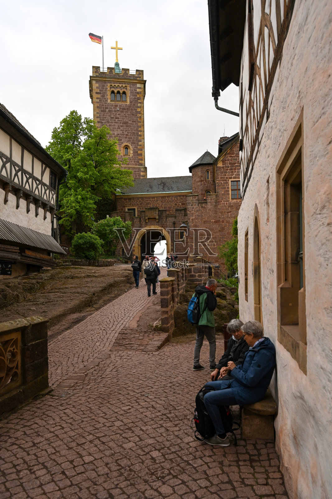 图林根森林中爱森纳赫附近的瓦尔特堡城堡的大塔。照片摄影图片